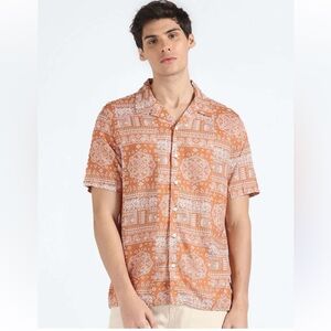 NWOT free Assembly paisley printed short sleeve button shirt